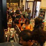 CIENTOS DE ADMIRADORES SE RENUEVE EN LA FIRMA DE LIBROS DE AUTORES DEL XVII FESTIVAL INTERNACIONAL LETRAS EN SAN LUIS