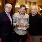 ALCALDE GALINDO ENTREGA MEDALLA CONMEMORATIVA A ESCRITORAS Y ESCRITORES DEL XVII FESTIVAL INTERNACIONAL LETRAS EN SAN LUIS