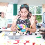 Gobierno estatal fortalece capacitación laboral en la región Media con entrega de constancias y equipamiento